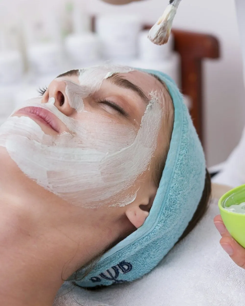 Soin du visage avec masque